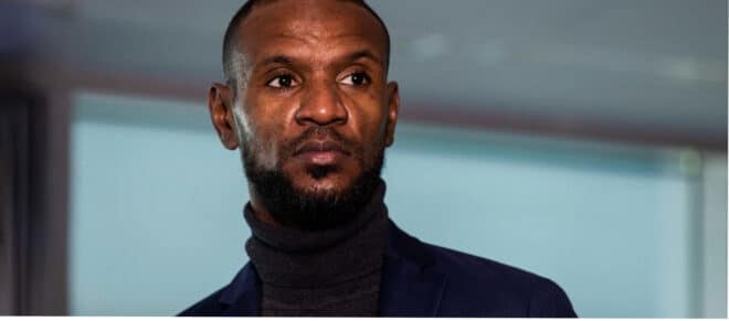 Eric Abidal s’emporte après des rumeurs graves à son sujet : « il y a une famille et mes enfants »
