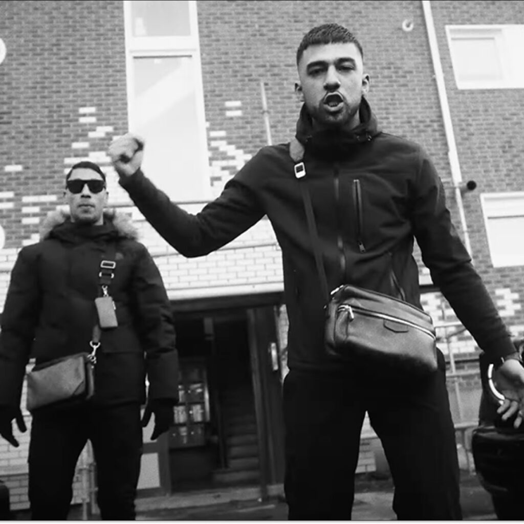 ZKR révèle que Maes a été obligé de chanter son couplet car il était plus fort que lui dans leur feat