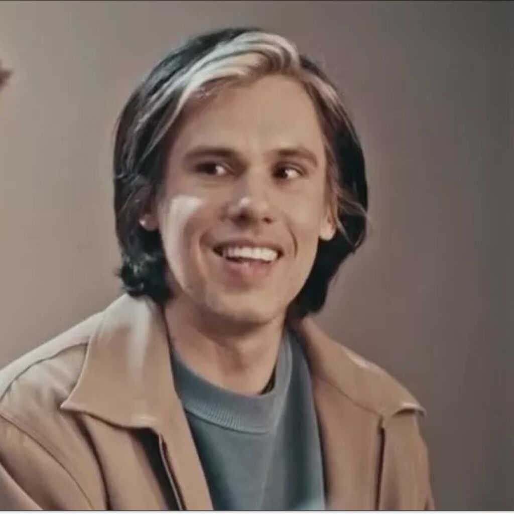 Orelsan révèle ce qu'il s'est interdit lors de l'accouchement de sa femme Ahelya