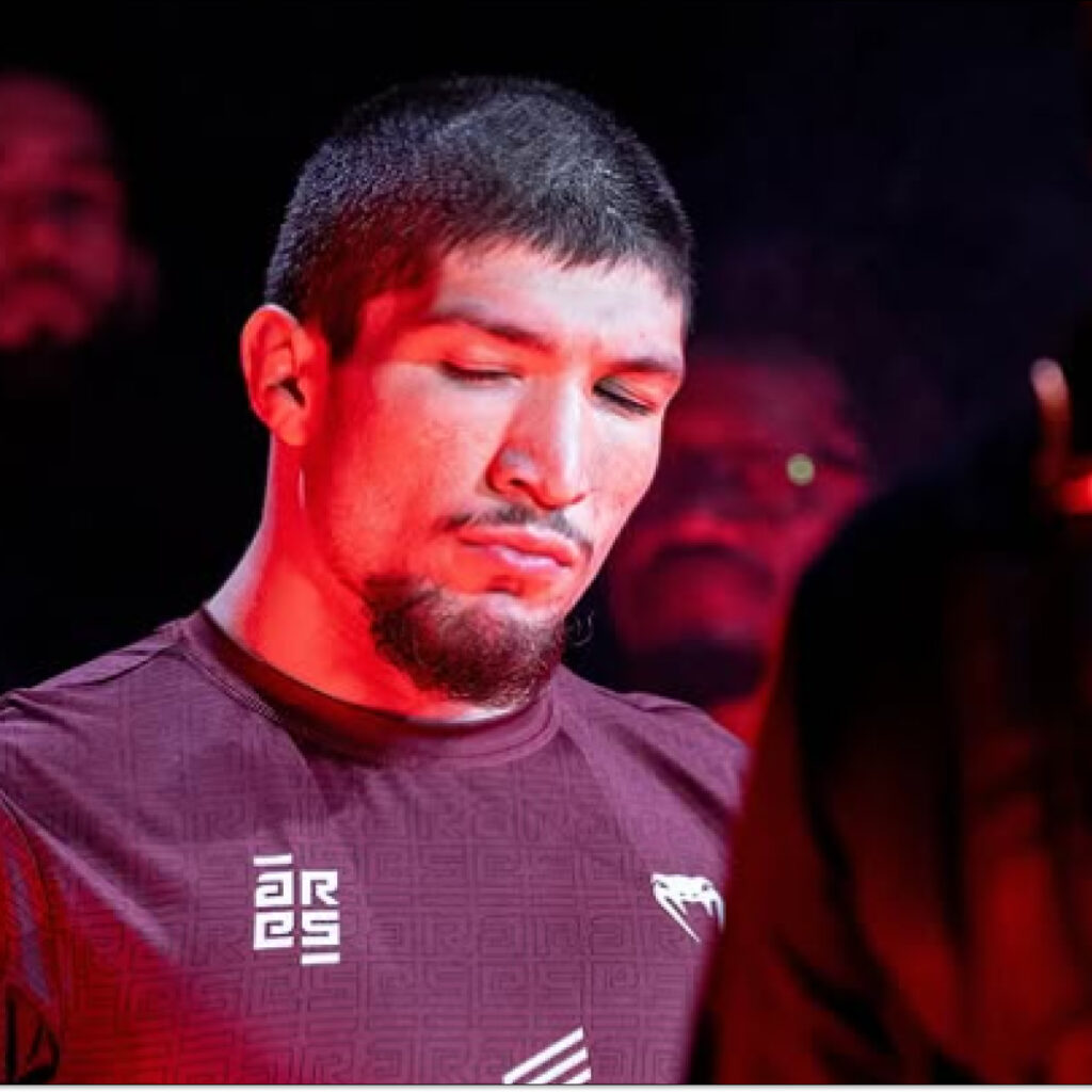 Baki revient sur la blessure qui l'a fragilisé pendant son combat contre Jordan Zebo