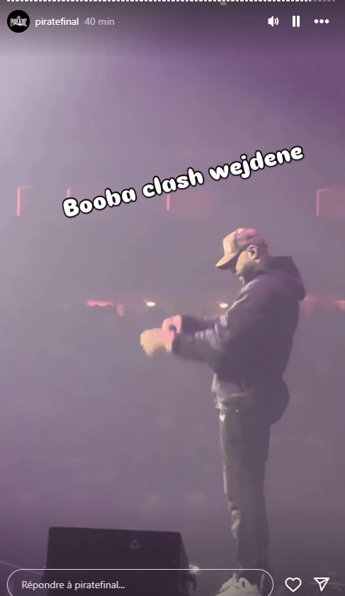"C'est pas Wejdene, mon..." : Booba s'en prend à la chanteuse en plein show
