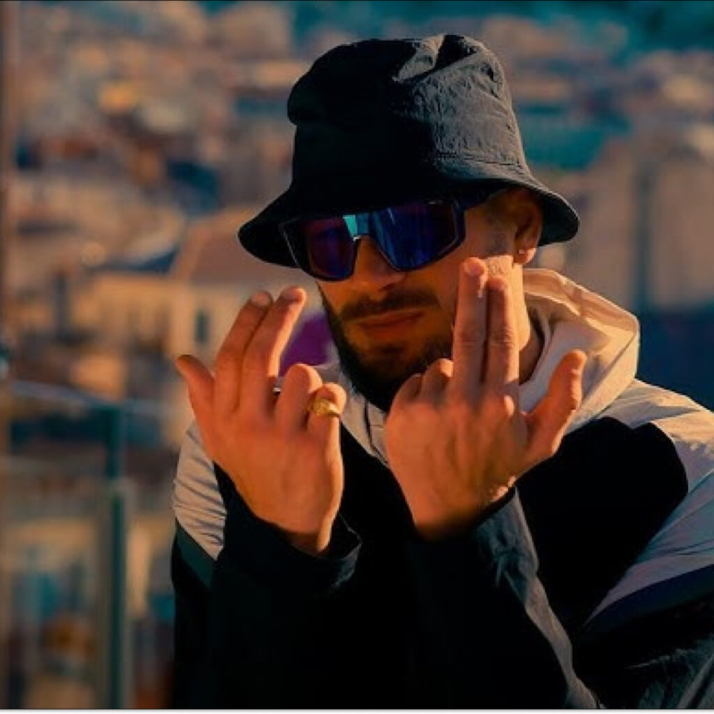 Jul : ses concerts au Stade de France et à l'Orange Vélodrome affichent complet en seulement quelques minutes