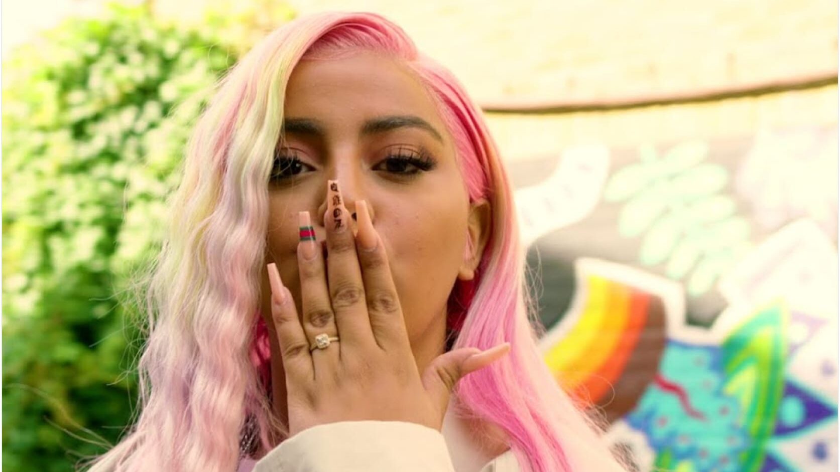 Marwa Loud fait une surprise à ses fans : "j'avais oublié de vous dire..."