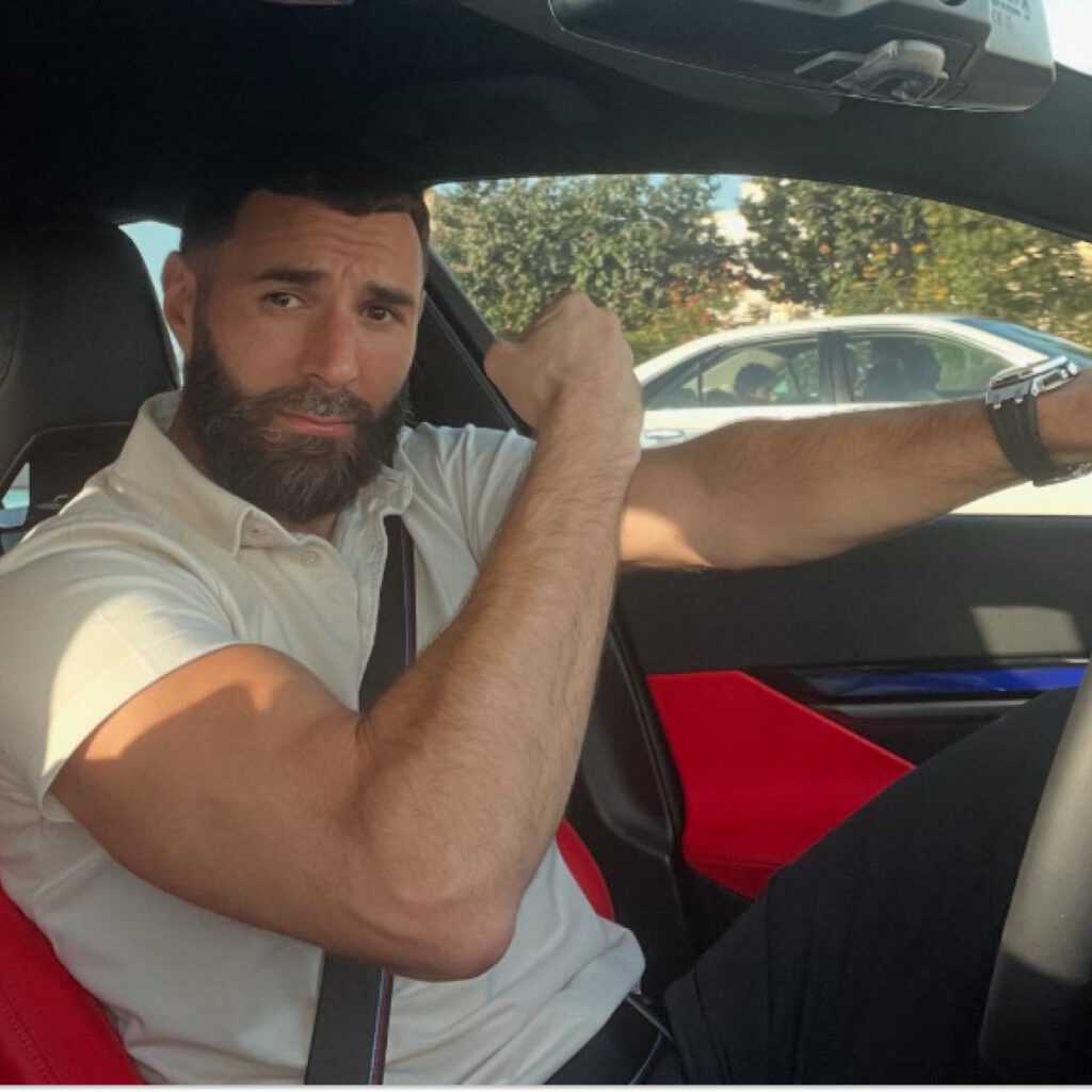 « L'équipe de France semble un peu loin, mais... » : Karim Benzema évoque les Bleus et la possible arrivée de Zidane