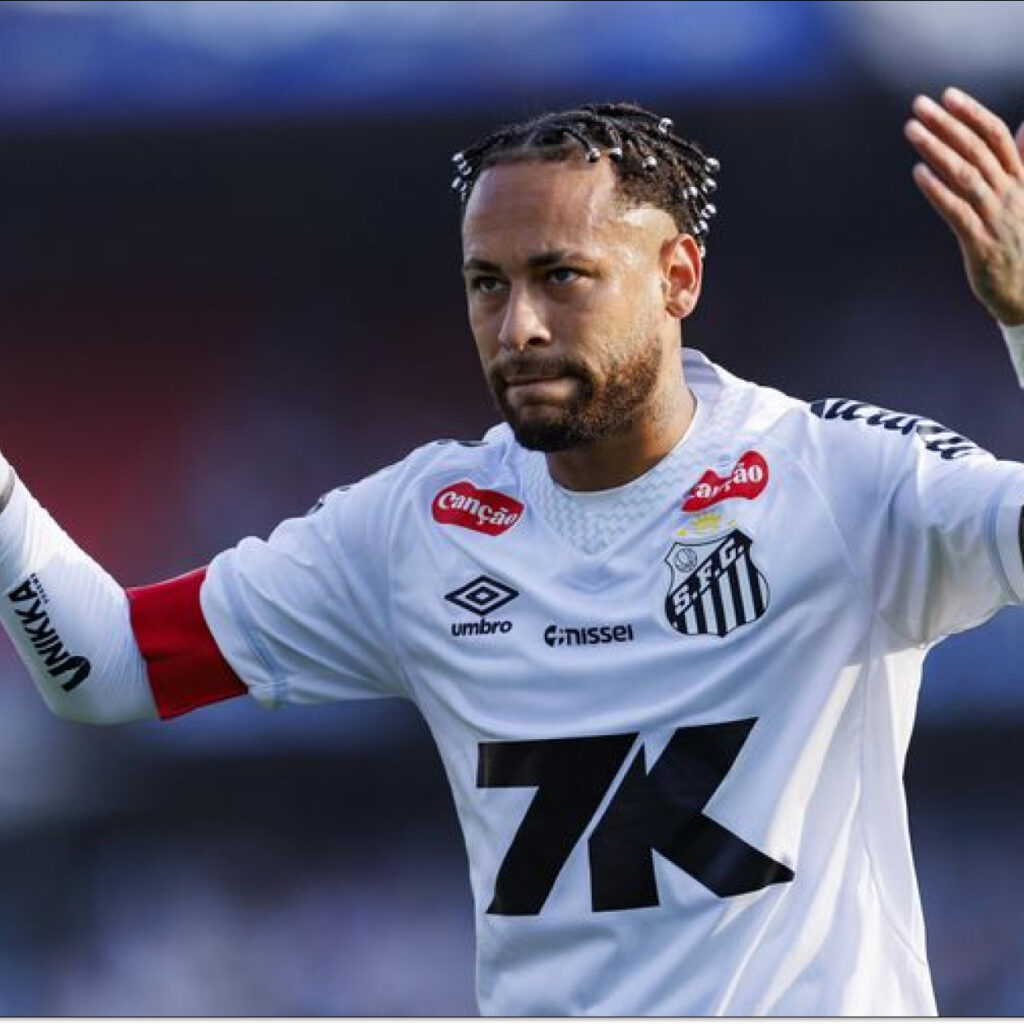 "Encore un mensonge inventé par un..." : Neymar s'en prend à un journaliste