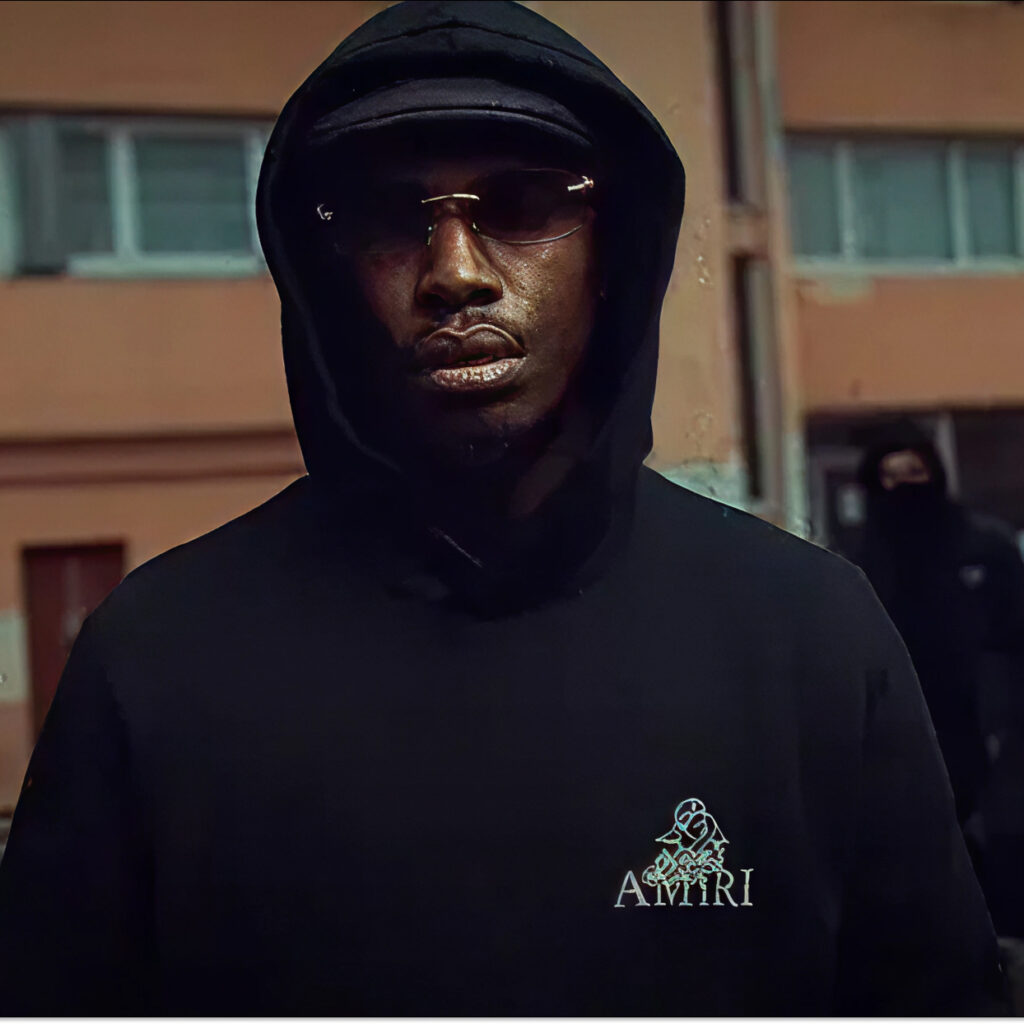 Werenoi devait sortir son projet « Telegram 3 » le 12 décembre 2025, avec Ninho et Hamza en featuring