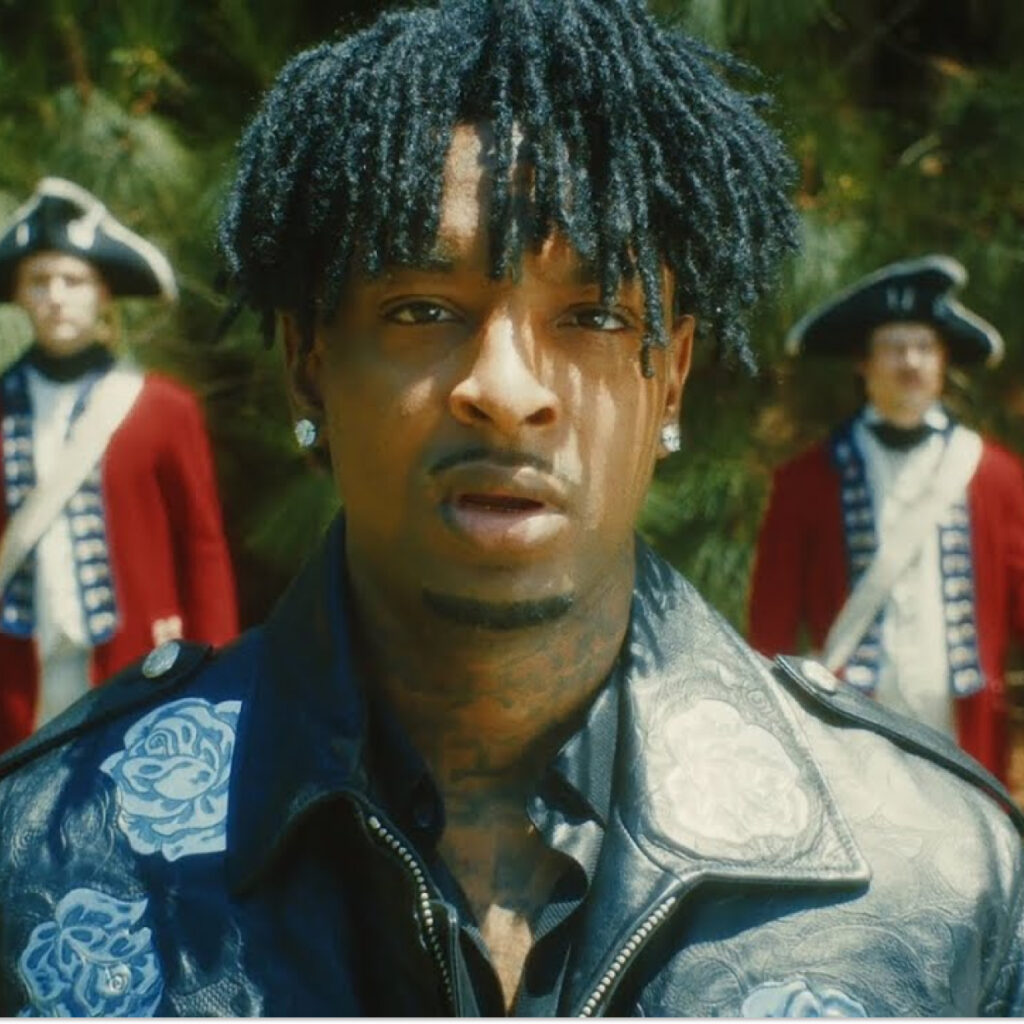 21 Savage crée la surprise avec la sortie de son album "What Happened to the streets ?"
