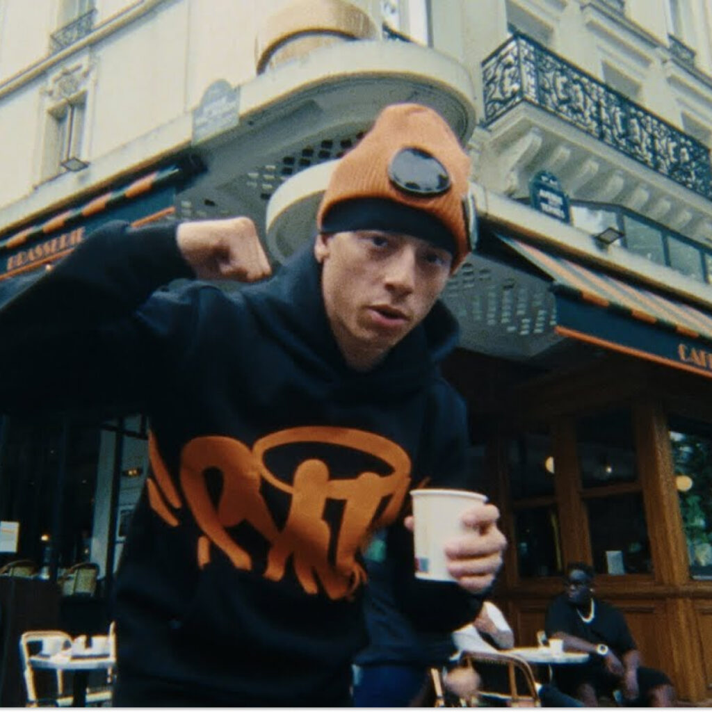 Central Cee officialise son partenariat Nike avec SYNA World