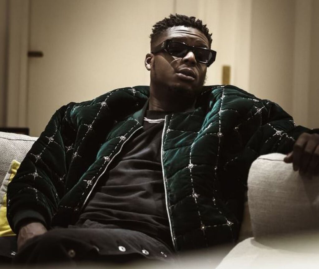 Ninho célèbre la sortie de M.I.L.S IV avec une exposition immersive à Paris