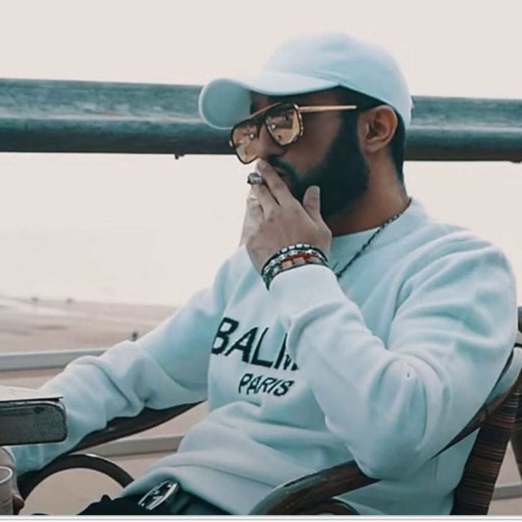 Niro fait son mea culpa après avoir été accro au Casino et d'autres tentatives : "qu'Allah me pardonne"