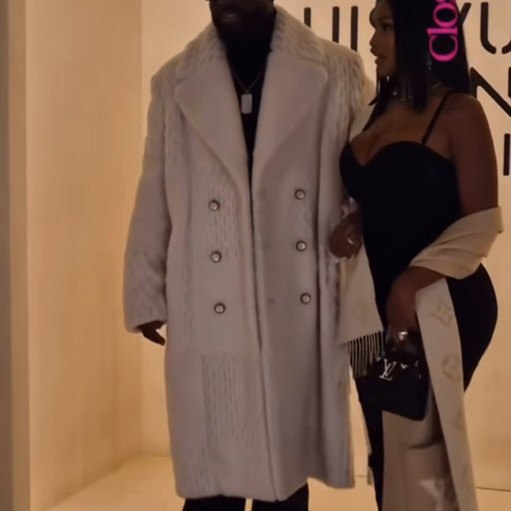 Gims s'affiche dans les bras d'une nouvelle femme, Booba prend la parole : « Qui peut faire ça à... »